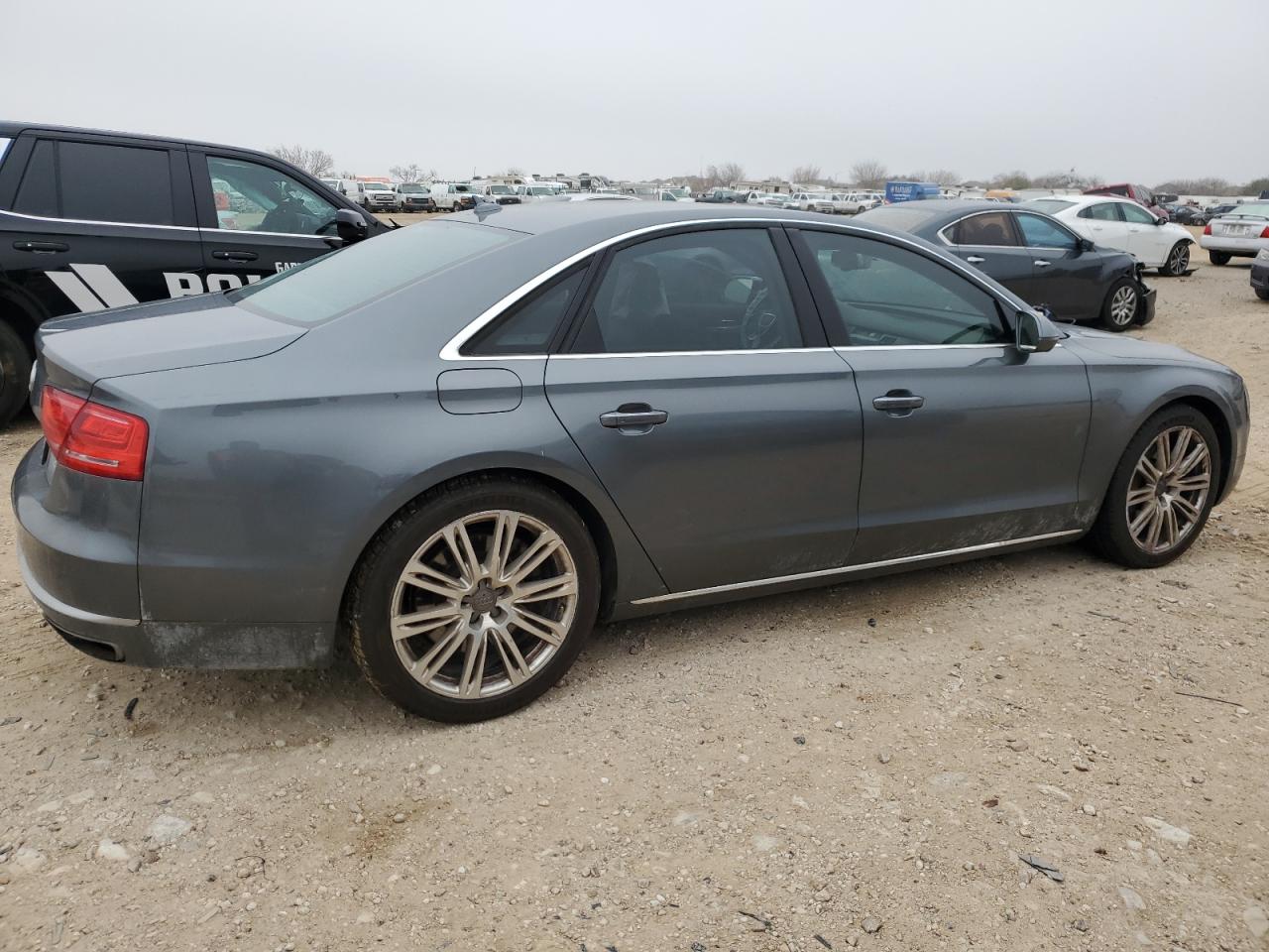 2014 Audi A8 - Image 3