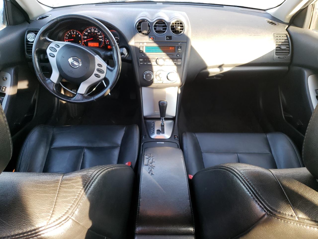2009 Nissan Altima - Image 8