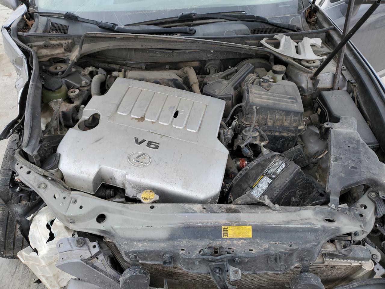 2012 Lexus ES - Image 12