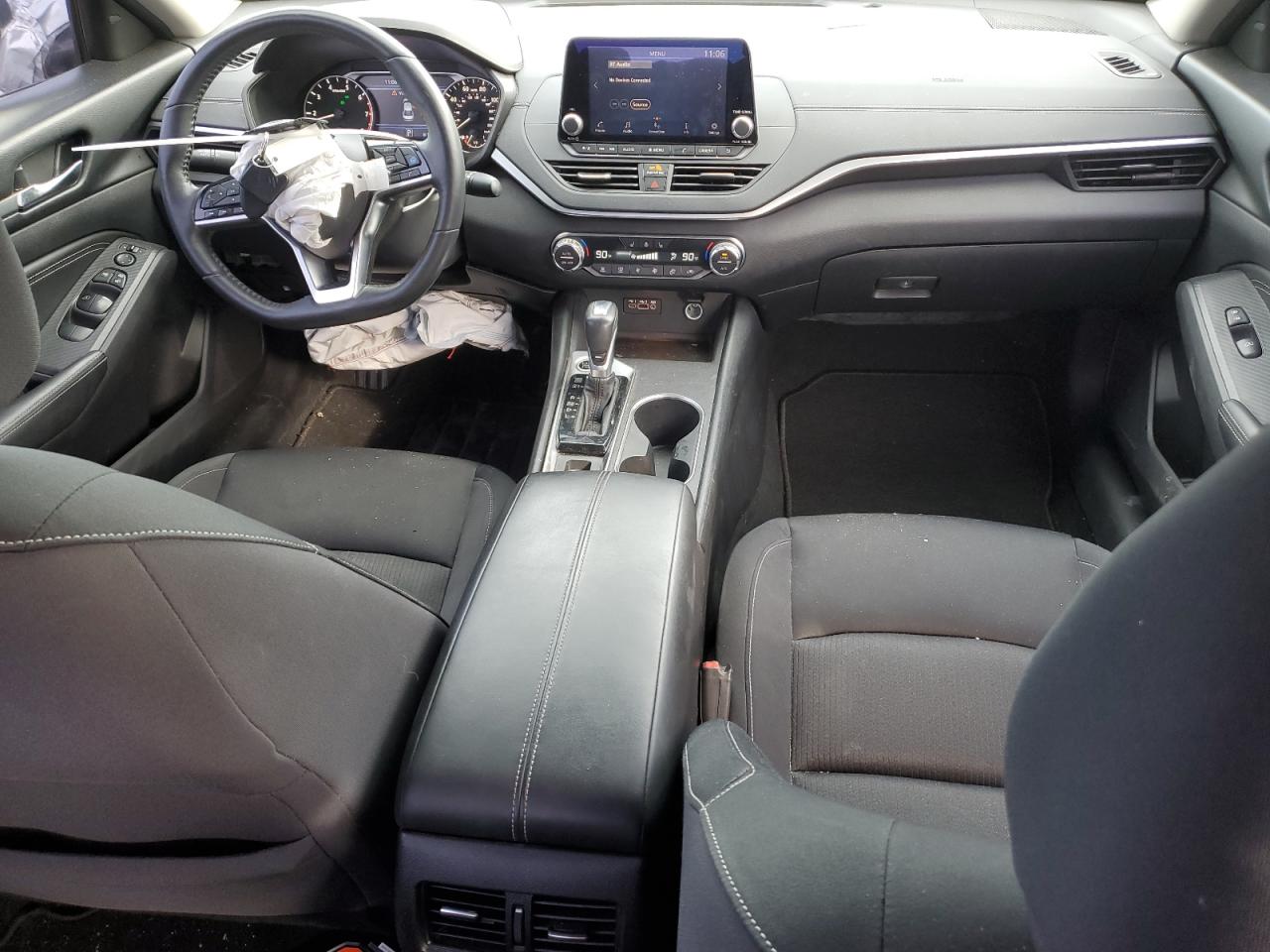 2019 Nissan Altima - Image 8