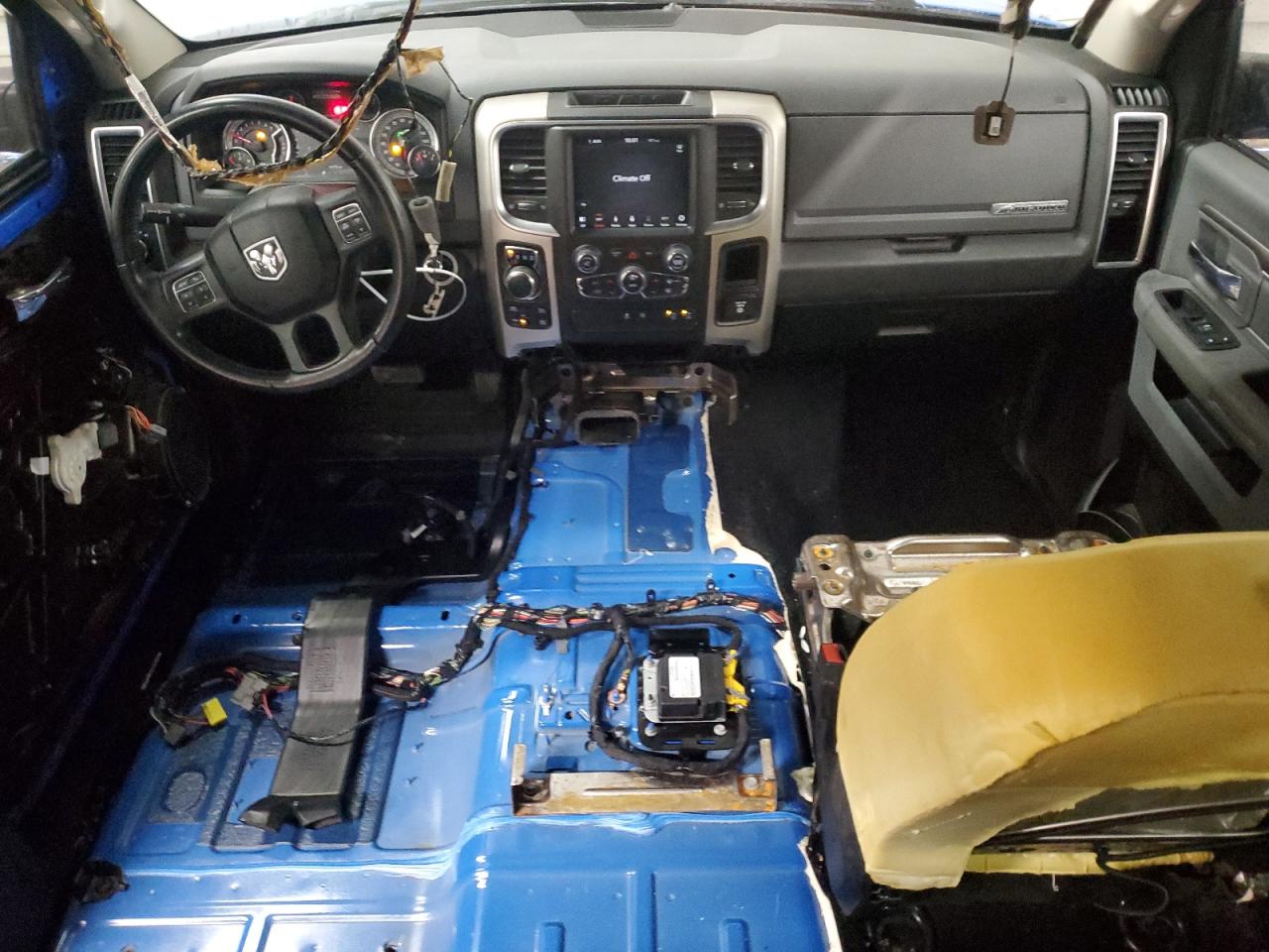 2019 RAM 1500 - Image 8