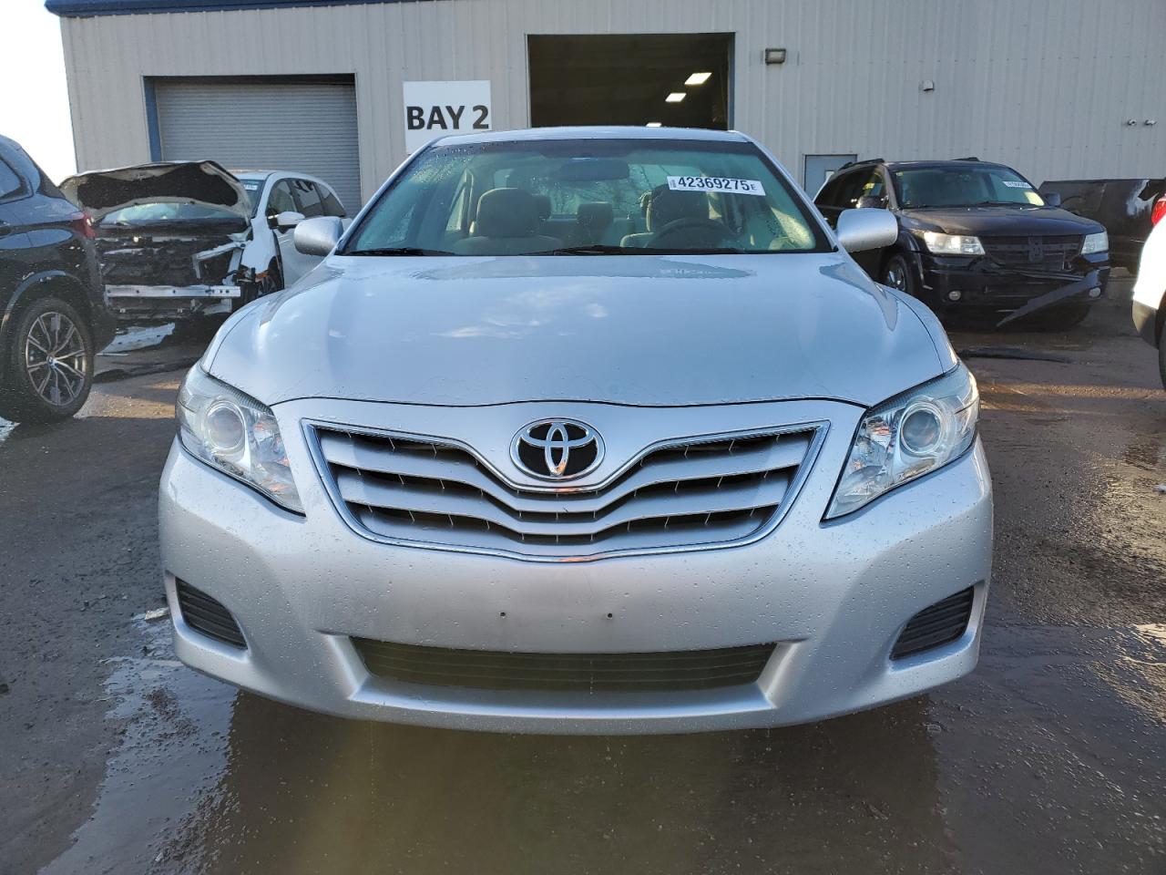 2010 Toyota Camry - Image 5