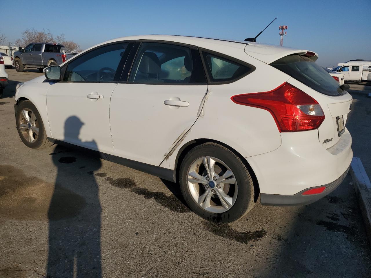 VIN 1FADP3K27DL200946 2013 FORD FOCUS no.2