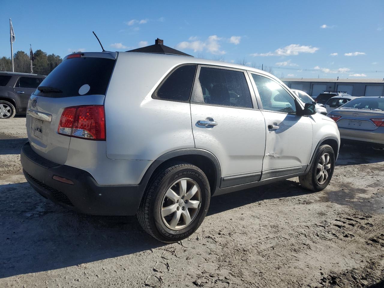 2012 Kia Sorento - Image 3