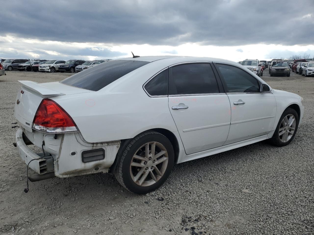 2015 Chevrolet Impala - Image 3