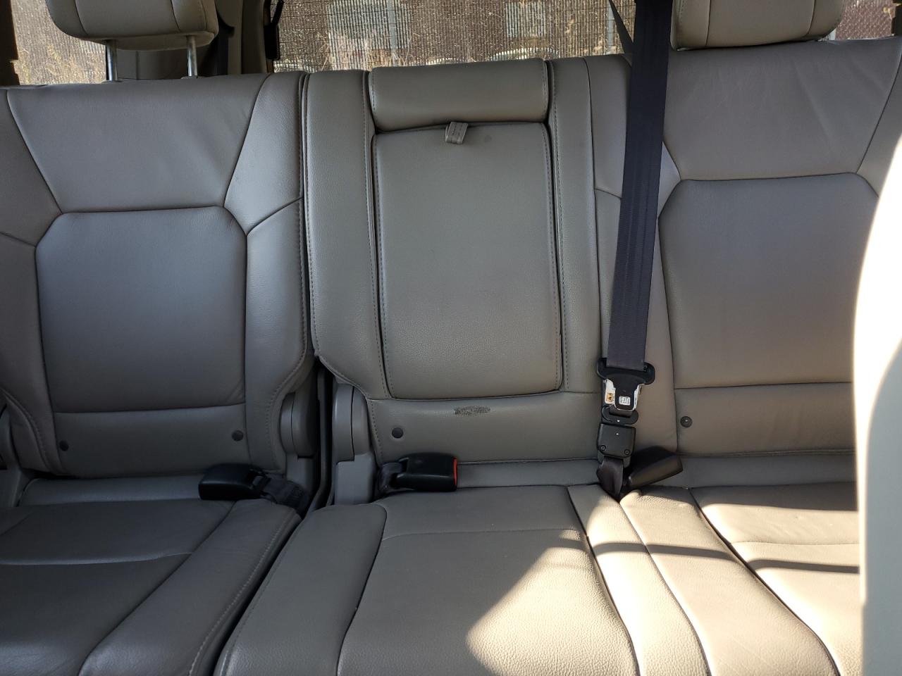 2014 Honda Pilot - Image 10