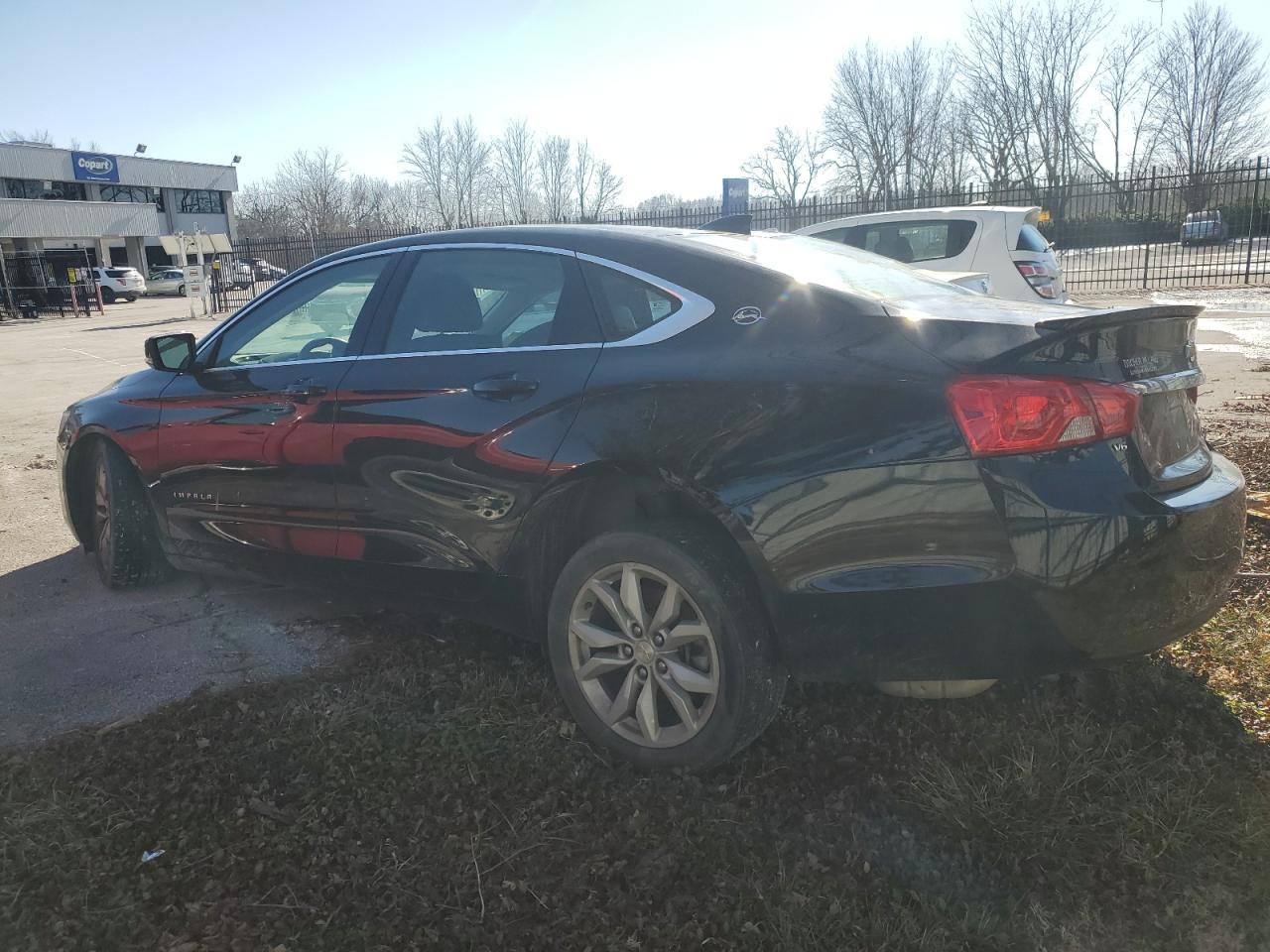2017 Chevrolet Impala - Image 2
