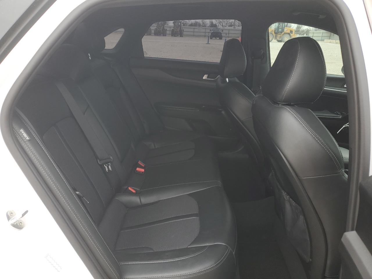 2021 Kia K5 - Image 10