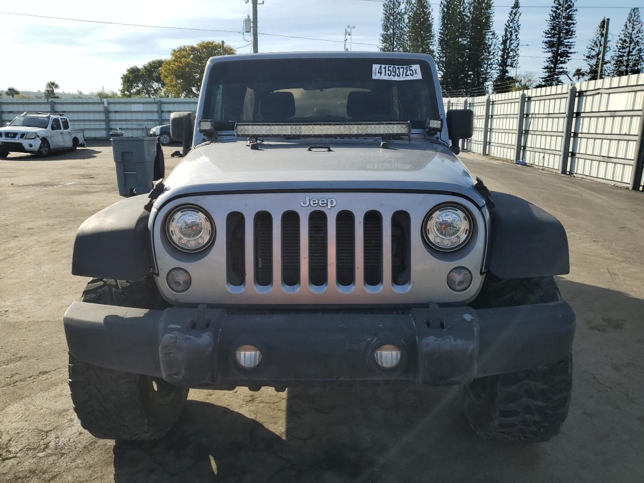 VIN 1C4BJWDG1HL742689 2017 JEEP WRANGLER no.5