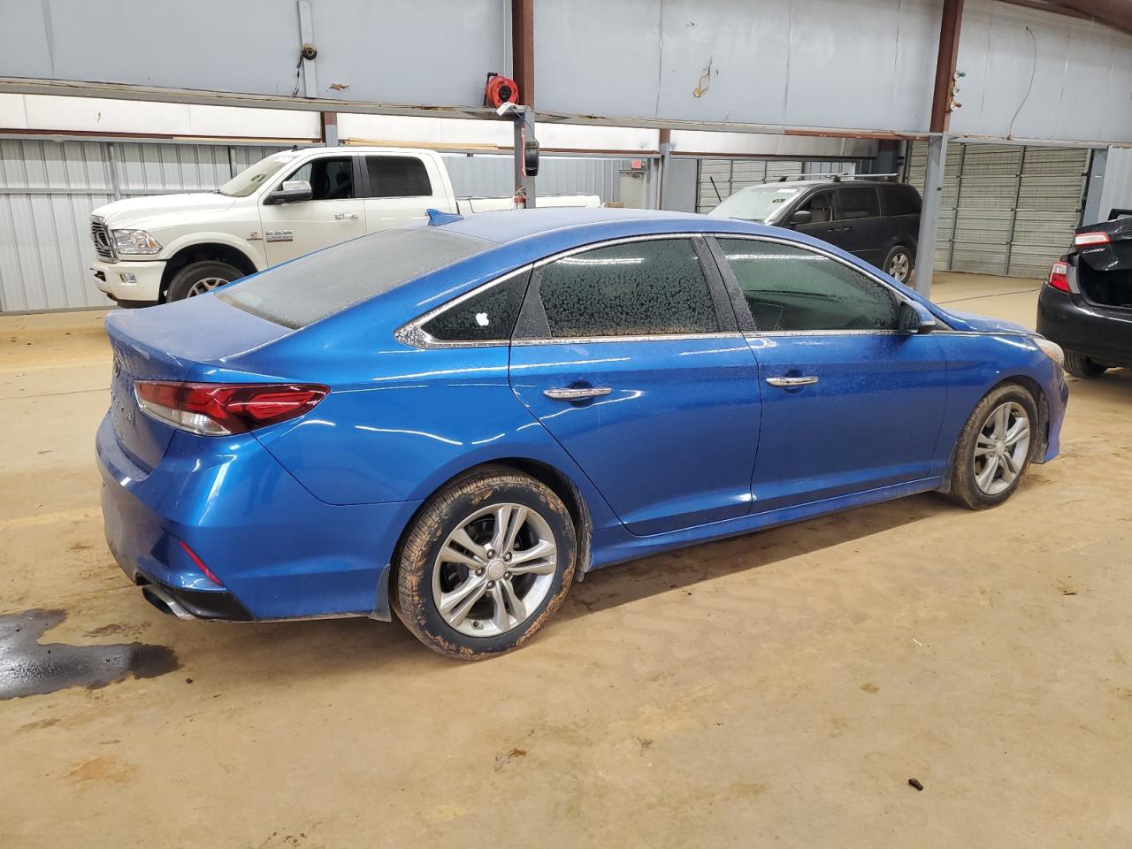 2018 Hyundai Sonata - Image 3