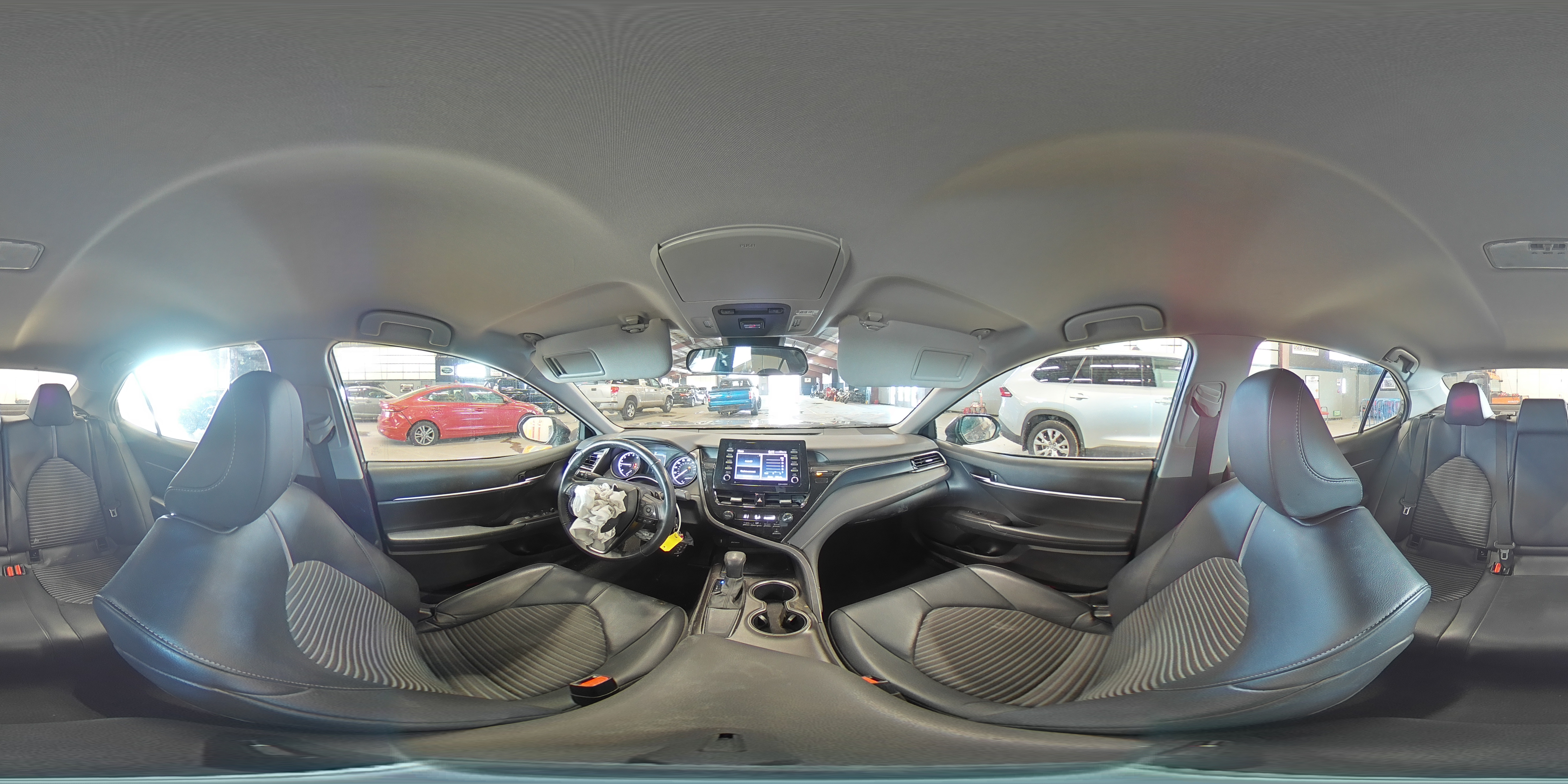 2021 Toyota Camry - Image 12