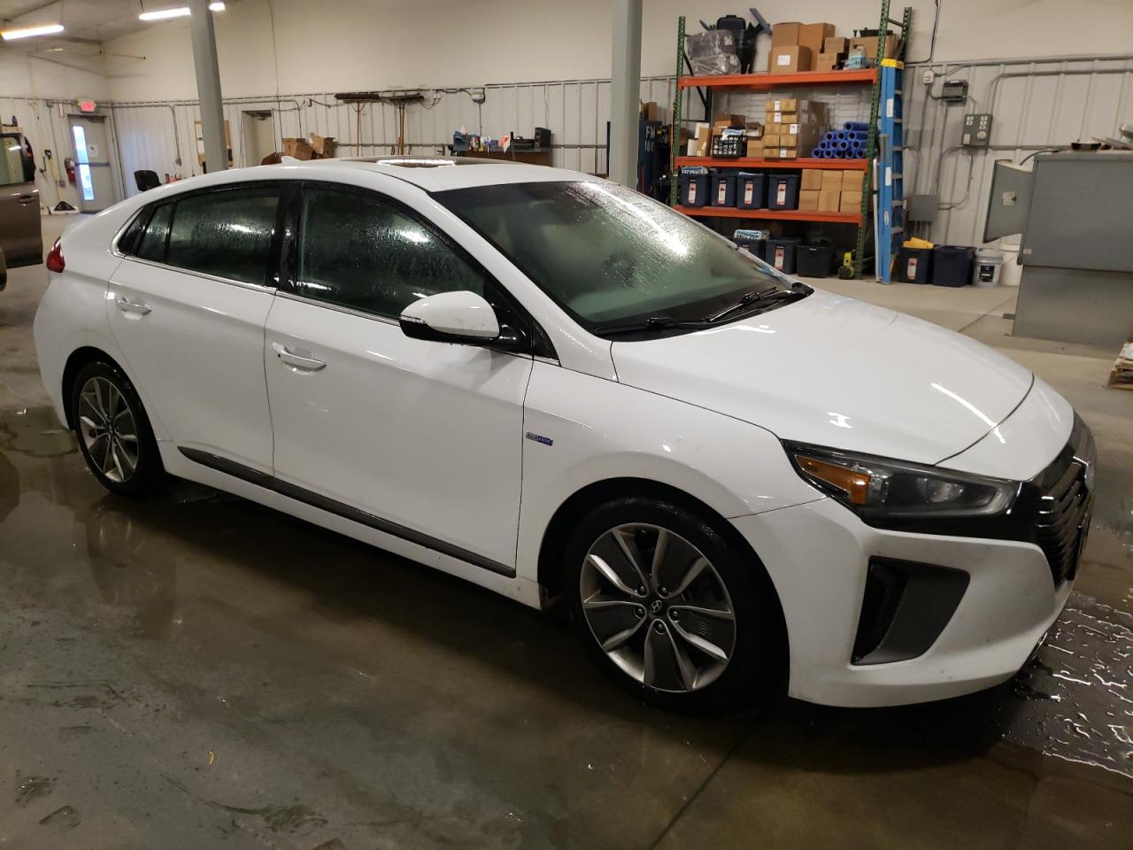 2017 Hyundai IONIQ - Image 4