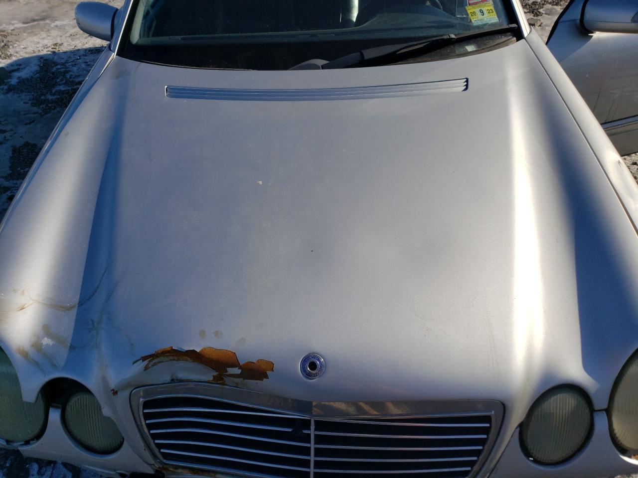 2000 Mercedes-Benz E-klasse - Image 11