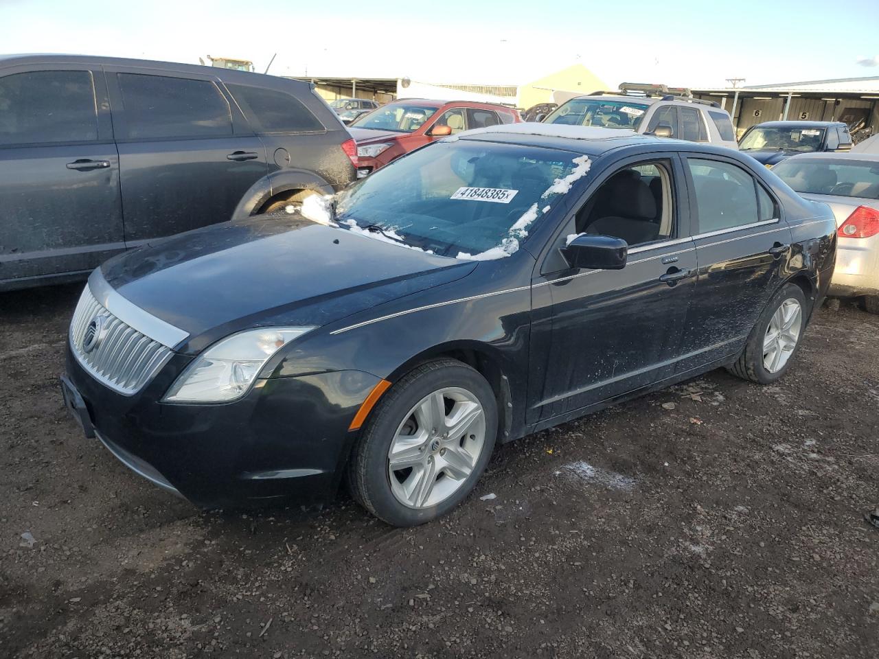2010 Mercury Milan - Image 1