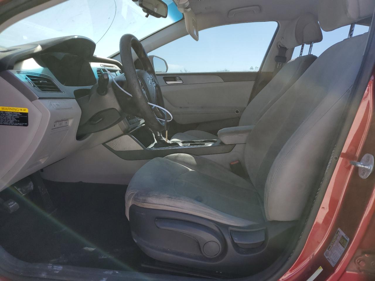 2016 Hyundai Sonata - Image 7
