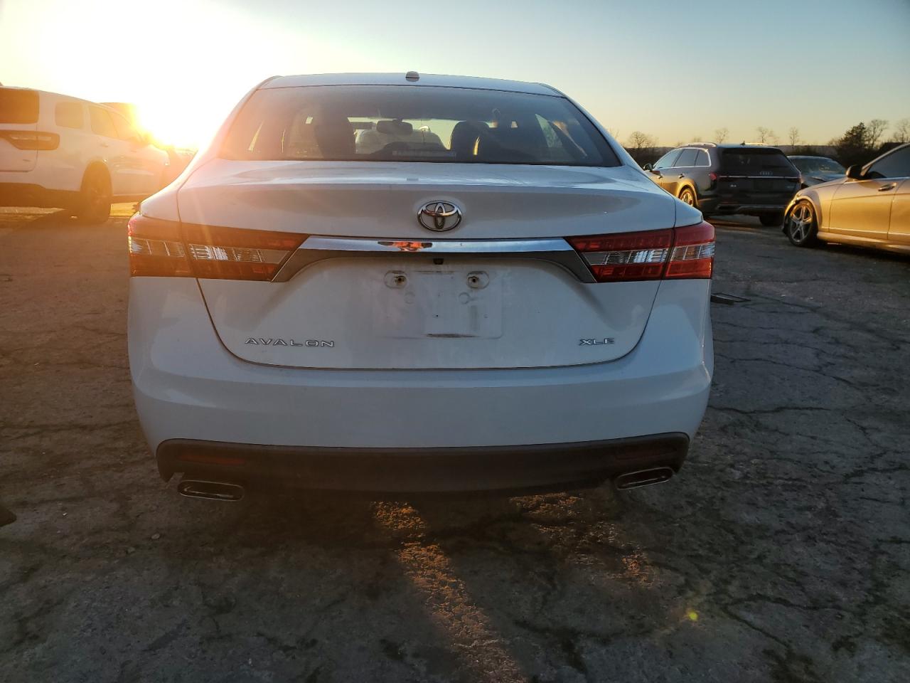 VIN 4T1BK1EB2DU070158 2013 TOYOTA AVALON no.6