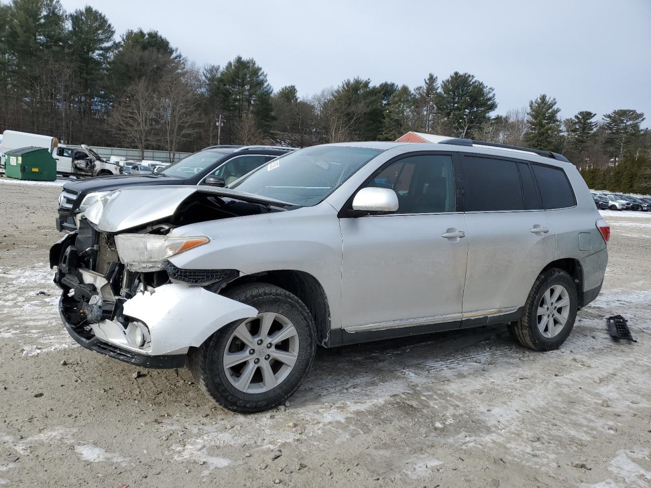 2013 Toyota Highlander - Image 1
