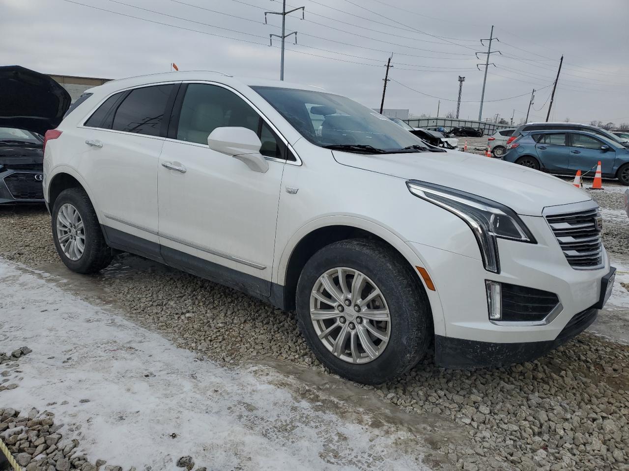 2017 Cadillac XT5 - Image 4