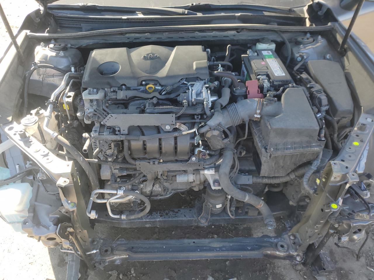 2018 Toyota Camry - Image 11