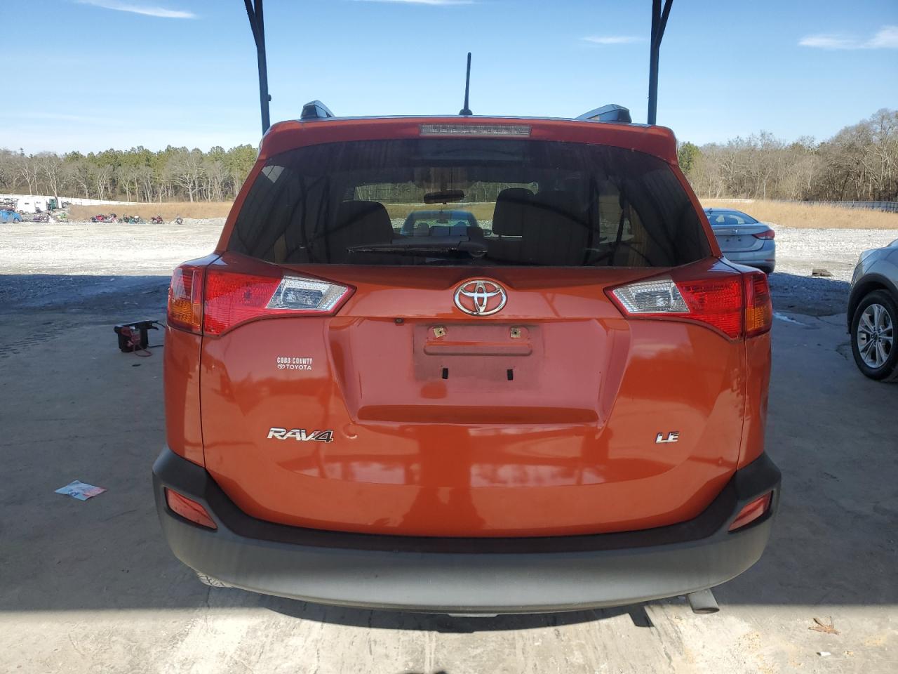 2015 Toyota RAV 4 - Image 6