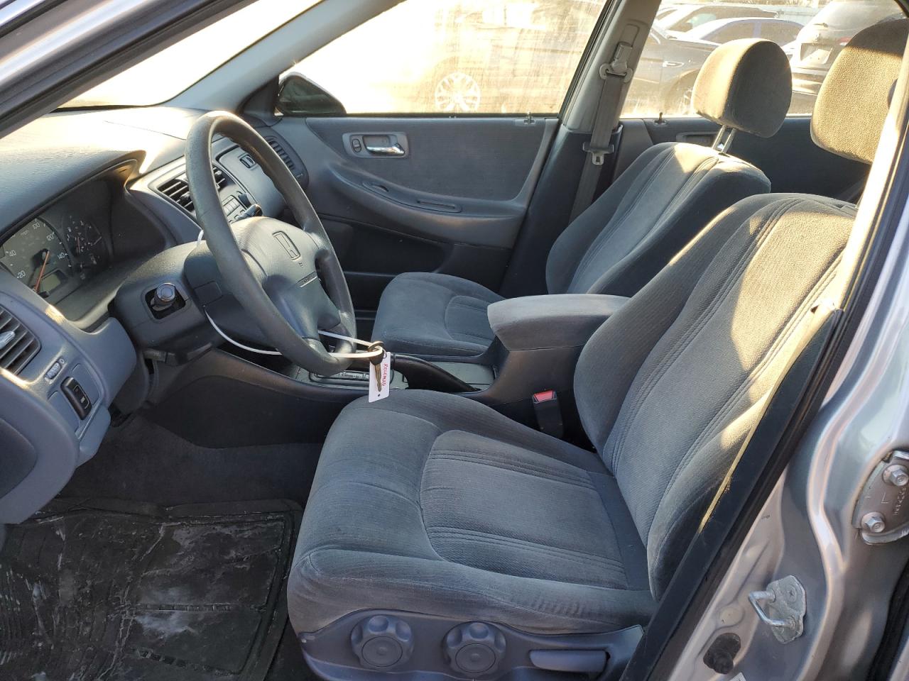 1999 Honda Accord - Image 7
