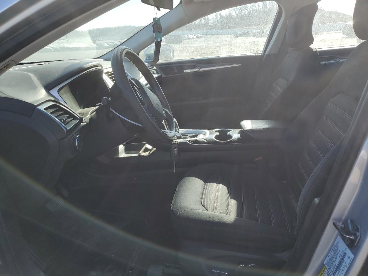 2016 Ford Fusion - Image 7