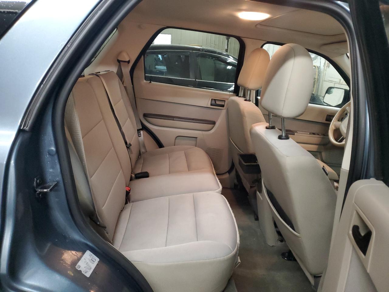 2012 Ford Escape - Image 11