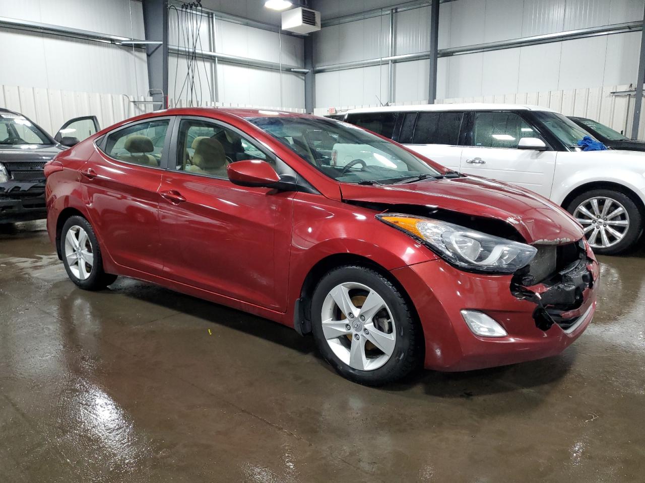 2013 Hyundai Elantra - Image 4
