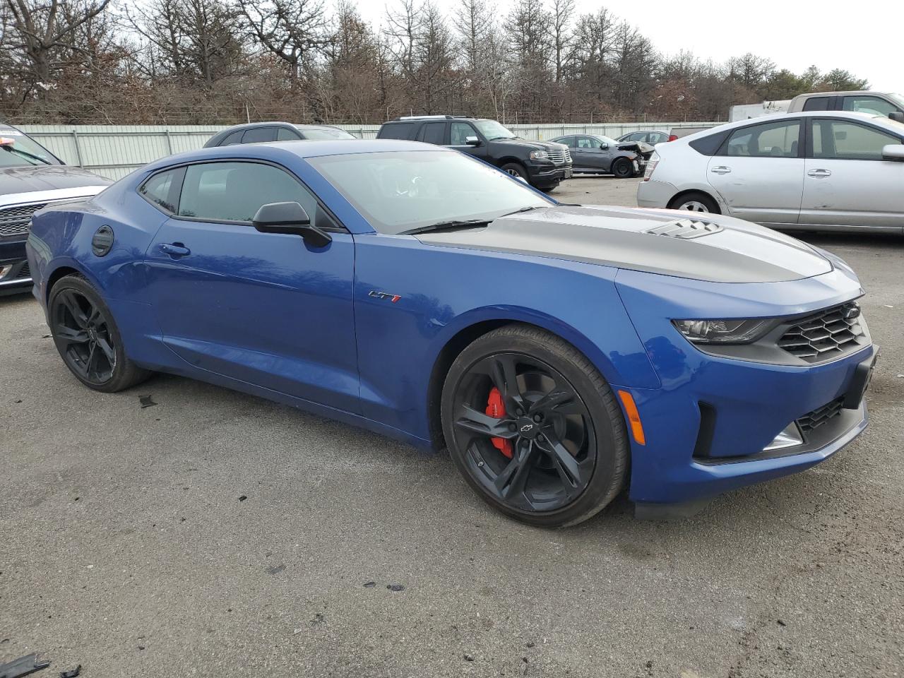 2023 Chevrolet Camaro - Image 4