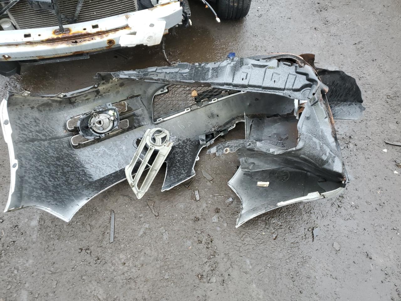 2006 Mazda 3 - Image 12