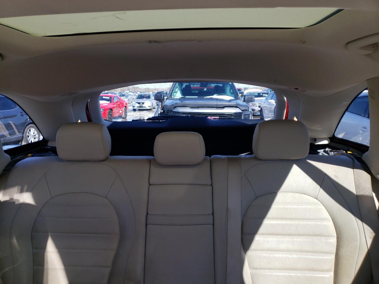 2018 Mercedes-Benz GLC - Image 10