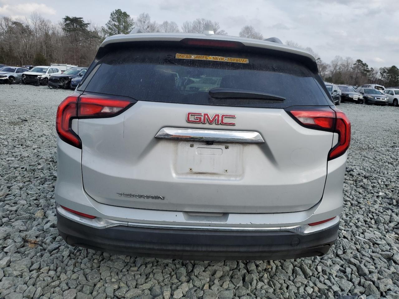2019 GMC Terrain - Image 6