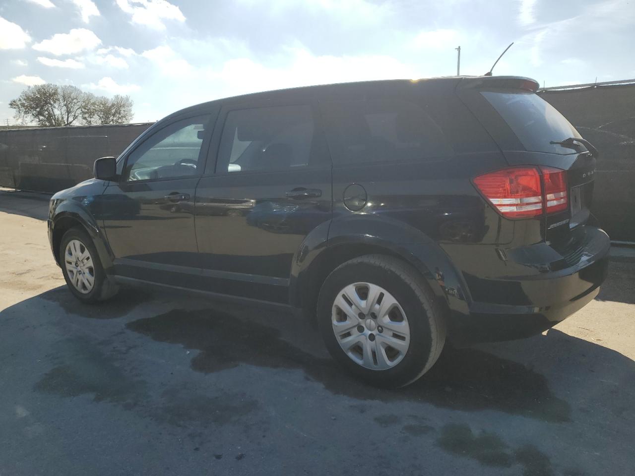 2015 Dodge Journey - Image 2