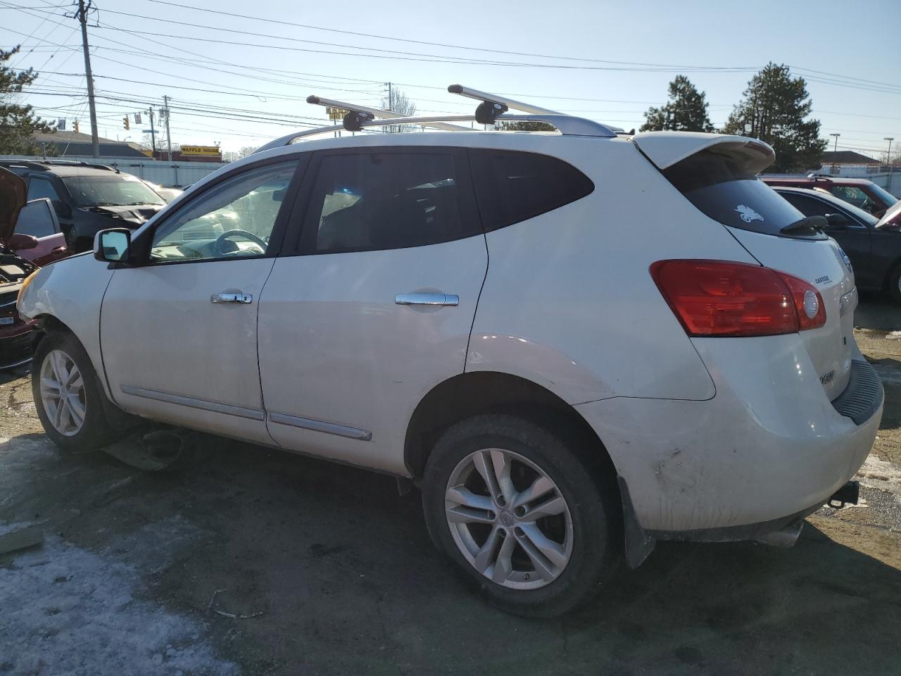 2012 Nissan Rogue - Image 2
