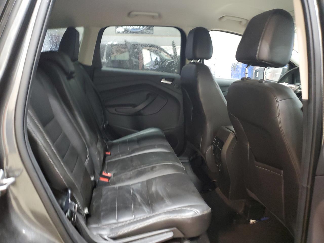 2015 Ford Escape - Image 11