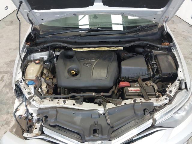 2016 TOYOTA AURIS 