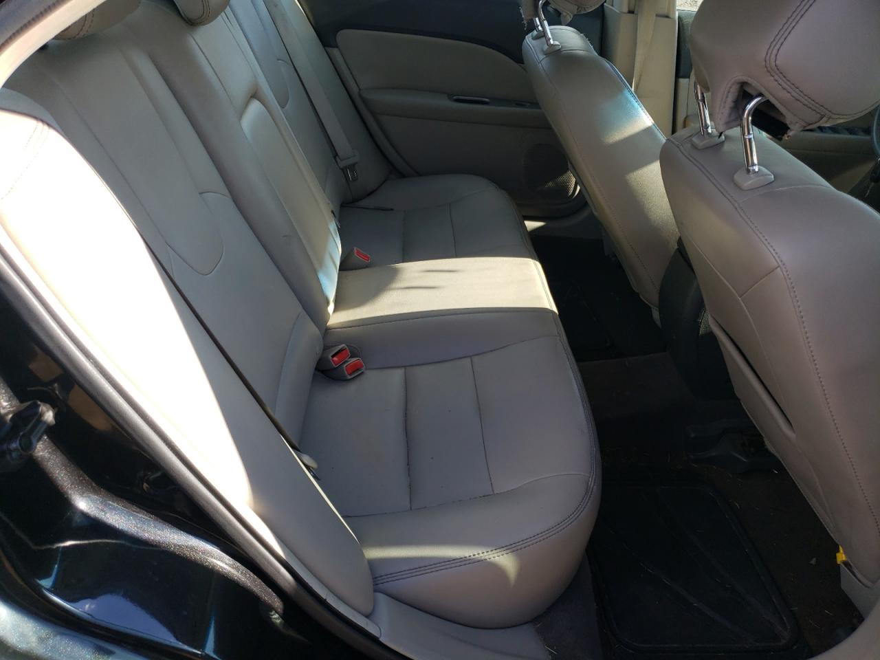 2012 Ford Fusion - Image 10