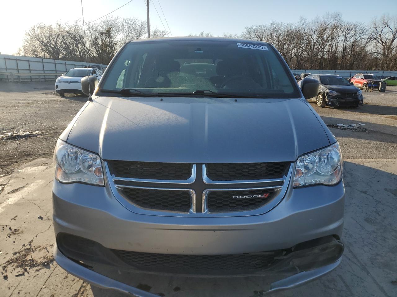 2016 Dodge Caravan - Image 5