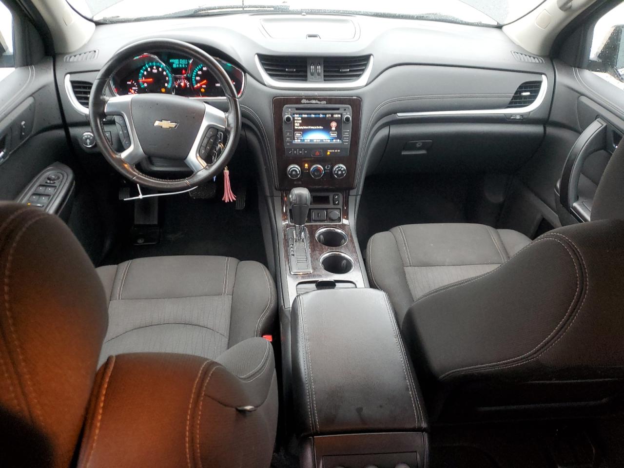 2017 Chevrolet Traverse - Image 8