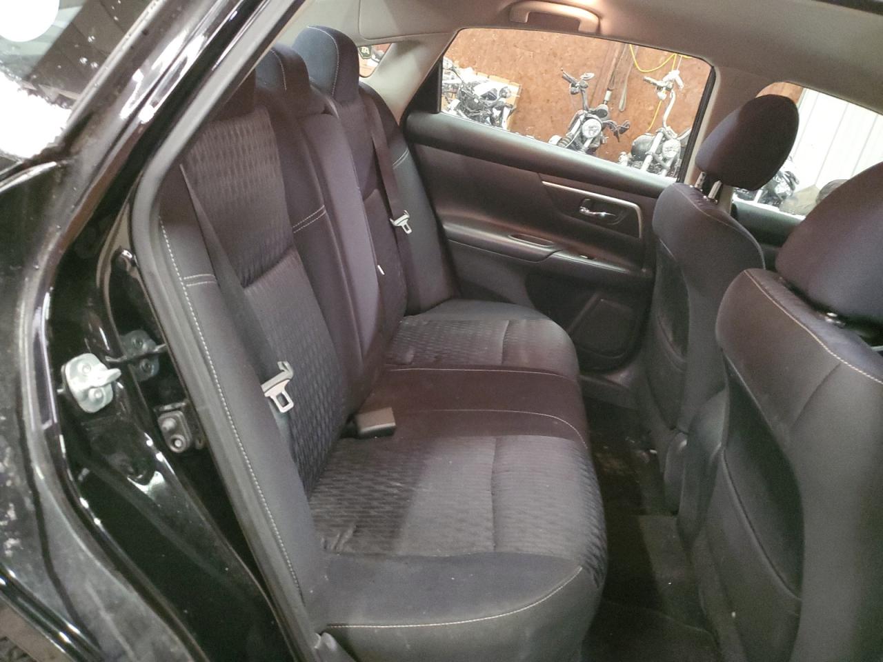 2018 Nissan Altima - Image 10