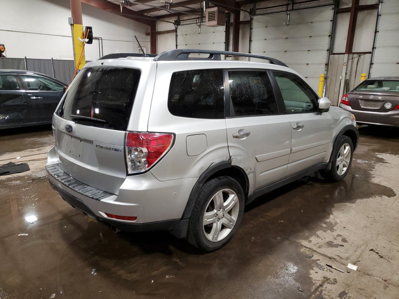 2009 Subaru Forester - Image 3