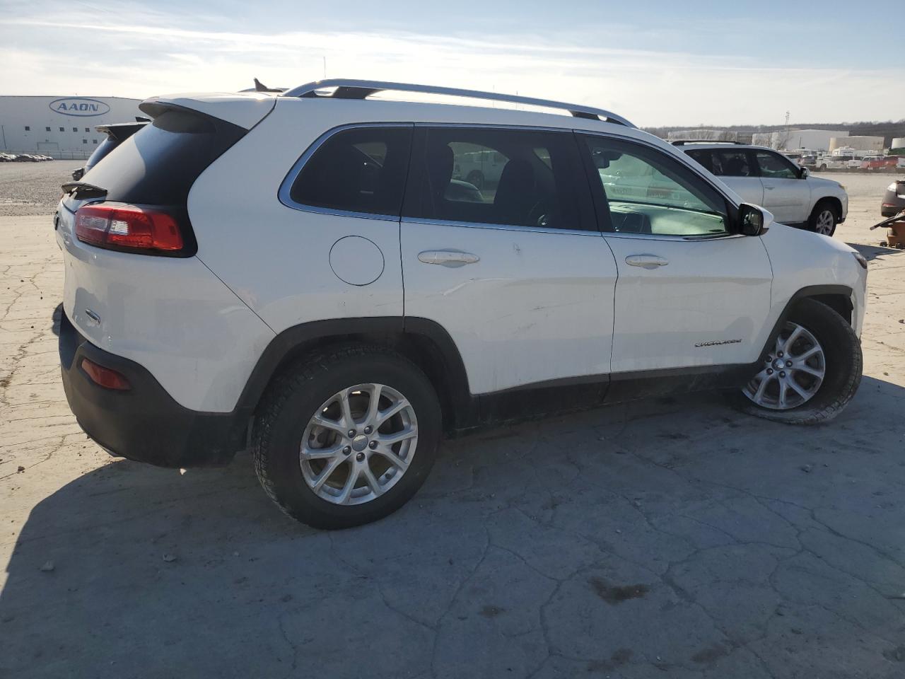 2016 Jeep Grand Cherokee - Image 3