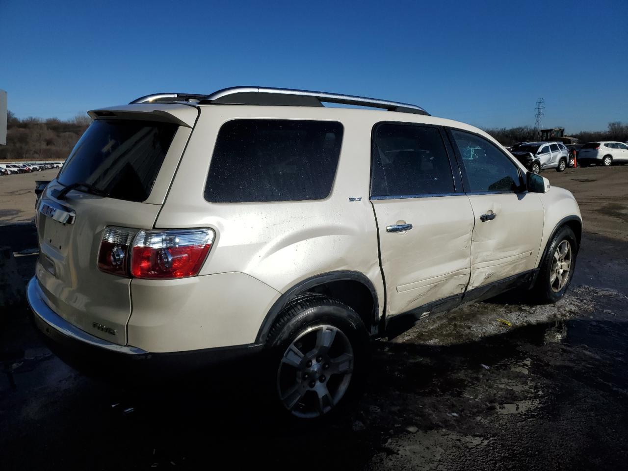 2009 GMC Acadia - Image 3
