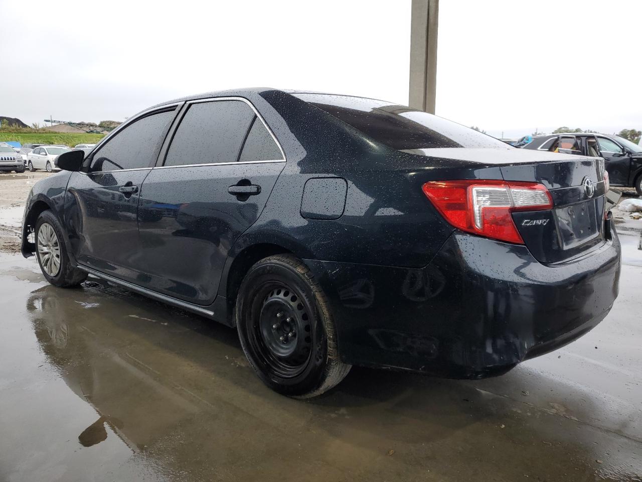 2014 Toyota Camry - Image 2