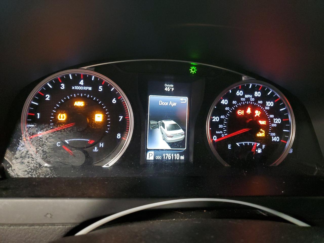 2016 Toyota Camry - Image 9