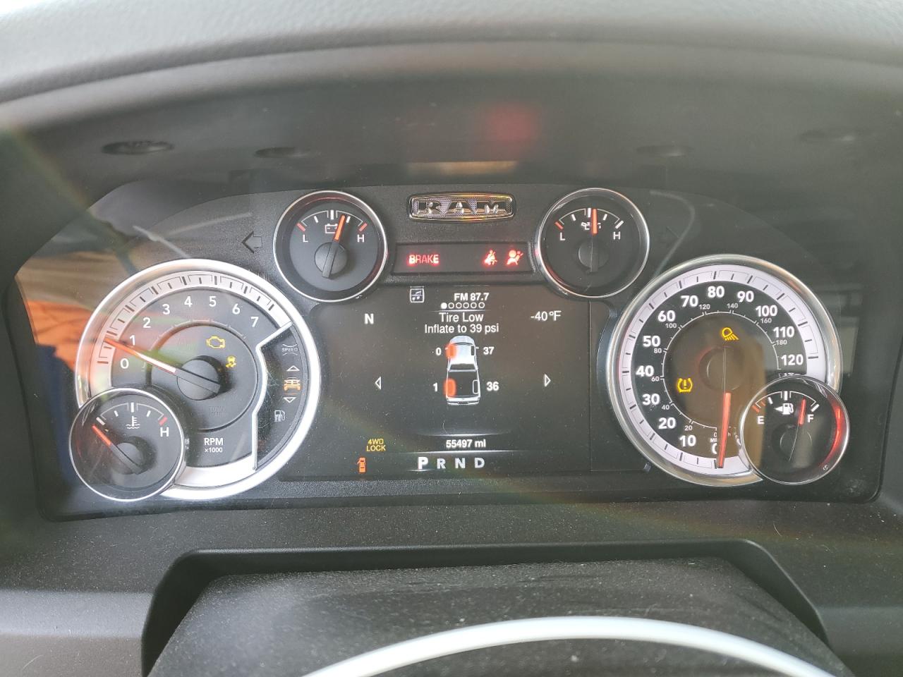 2019 RAM 1500 - Image 9