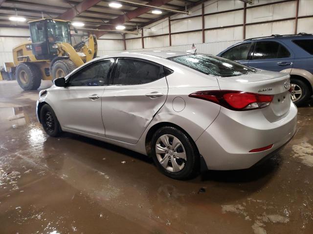 Sedans HYUNDAI ELANTRA 2016 Srebrny