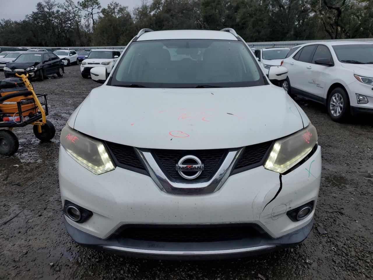 2016 Nissan Rogue - Image 5