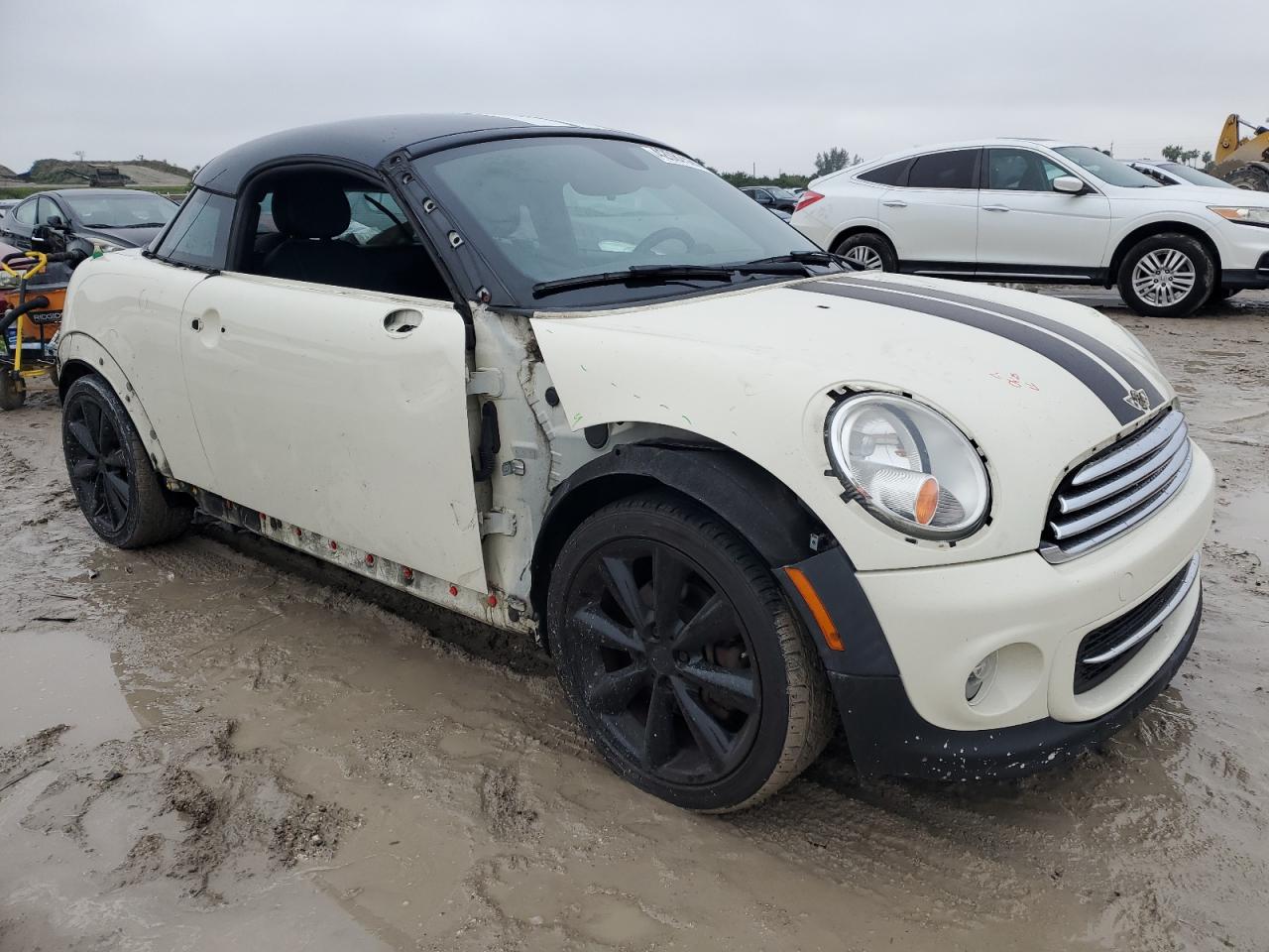 2014 MINI Cooper - Image 4