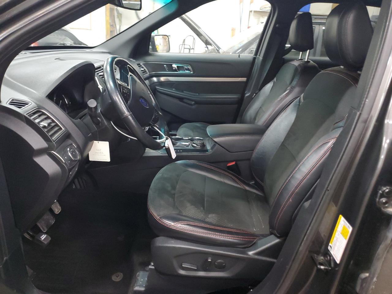 2019 Ford Explorer - Image 7